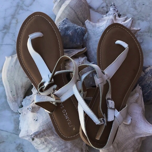 NWOB Franco Sarto White Leather Thong Sandals with Ankle Straps Size 7 1/2 Med - Picture 8 of 14